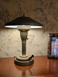 Streamline Art Deco Desk Lamp with Pen Holder Antique Table Lamp, Circa 1920 - 1930