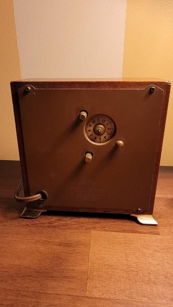 Vintage Seth Thomas Alarm Clock circa 1940s