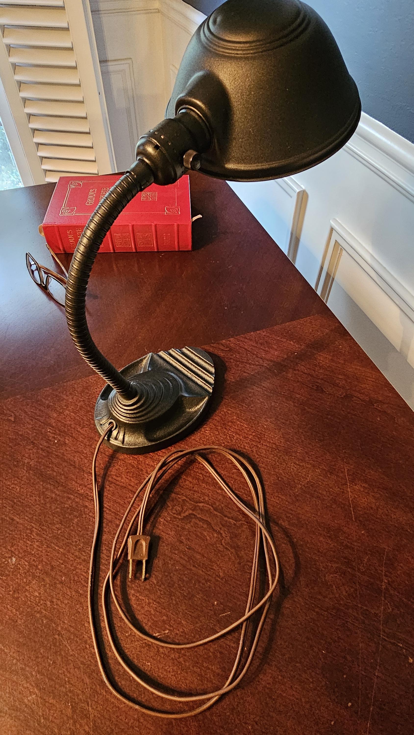 Vintage Eagle Brand art deco Desk Lamp, circa 1930s